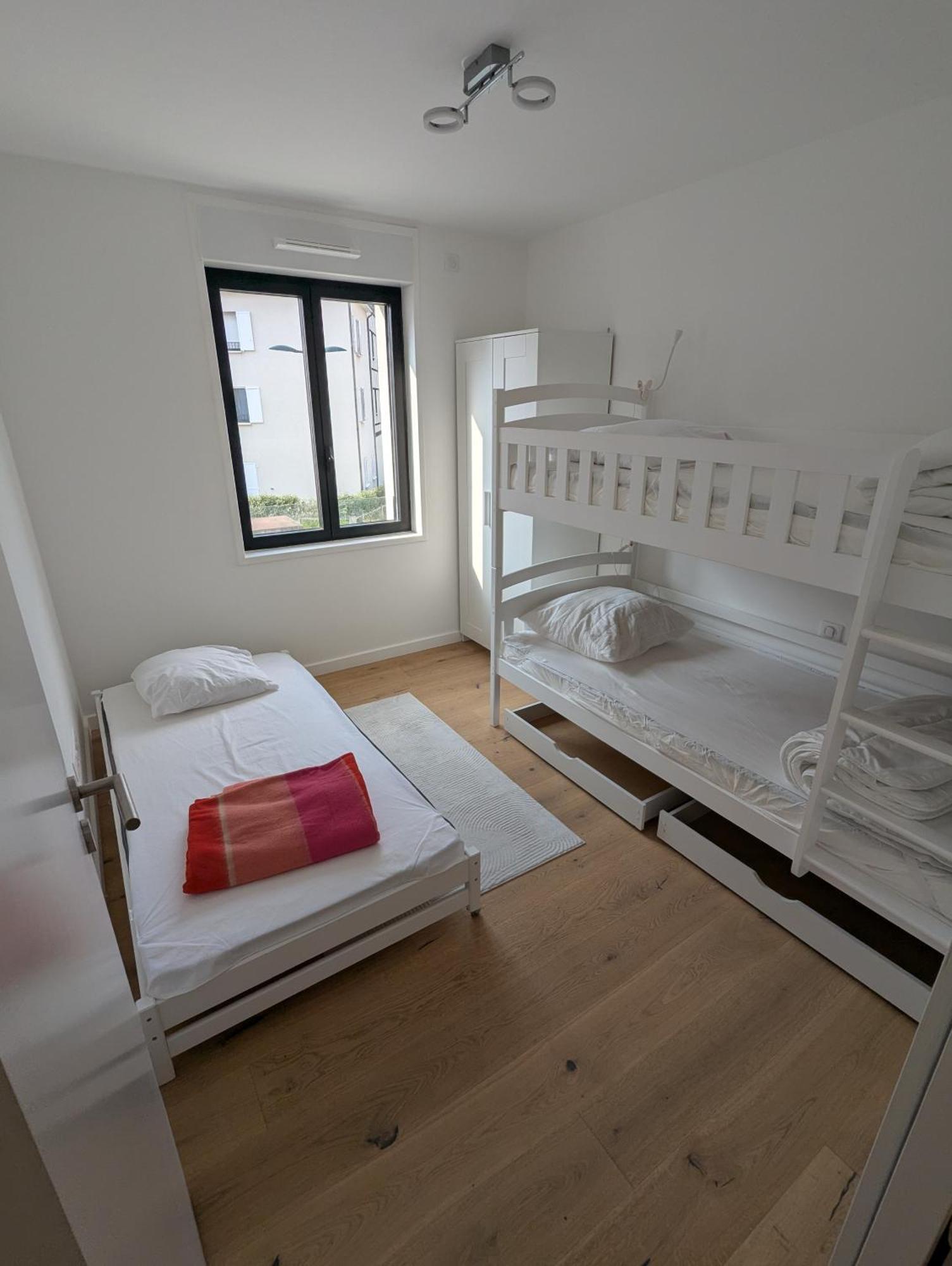 Evasion Plage - Appartement Lumineux Plein Centre Et 150M Plage Нефшатель-Ардело Екстер'єр фото